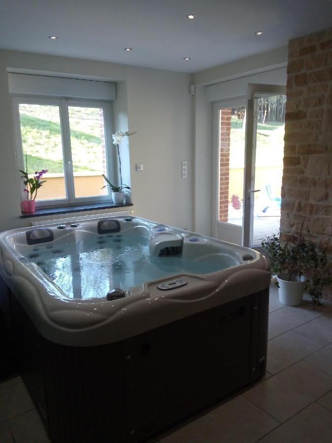 Les Etangs Du Moulin D'Harcy Bed & Breakfast Lonny Exterior photo